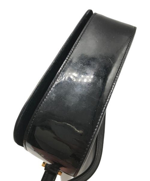 Saint Laurent Paris（サンローランパリ）Saint Laurent Paris (サンローランパリ) エナメルショルダーバッグ ブラックの古着・服飾アイテム