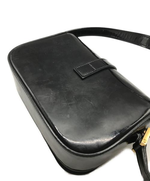 Saint Laurent Paris（サンローランパリ）Saint Laurent Paris (サンローランパリ) エナメルショルダーバッグ ブラックの古着・服飾アイテム