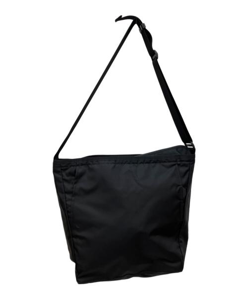 MONOLITH（モノリス）MONOLITH (モノリス) SHOULDER STANDARD HEXA M ブラックの古着・服飾アイテム