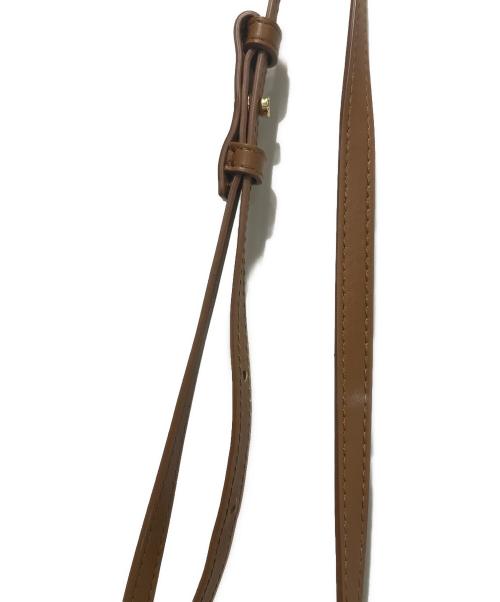 THEMOIRe（テモワール）THEMOIRE (テモワール) CORAL CLUTCH バッグ ブラウンの古着・服飾アイテム