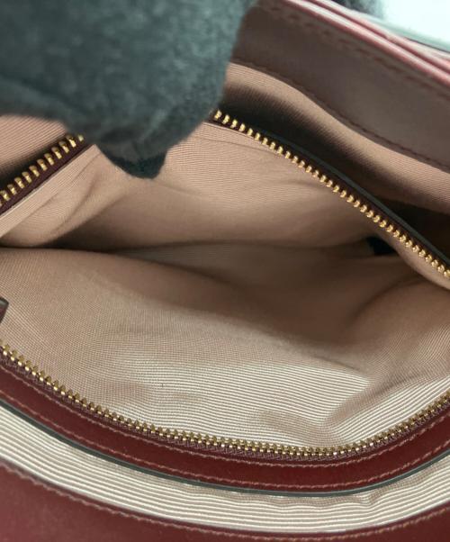 GUCCI（グッチ）GUCCI (グッチ) アリースウェードショルダーバッグ レッドの古着・服飾アイテム
