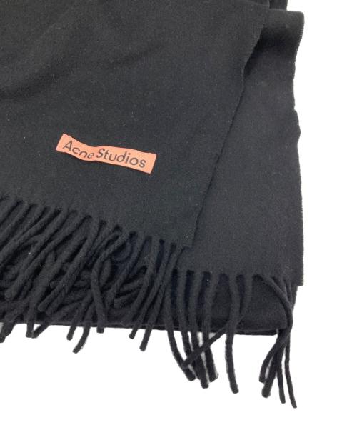 Acne studios（アクネ ストゥディオス）ACNE STUDIOS (アクネ ストゥディオス) フリンジウールマフラー ブラックの古着・服飾アイテム
