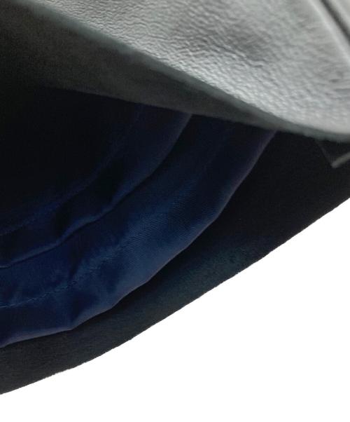 MADISON BLUE（マディソンブルー）MADISON BLUE (マディソンブルー) HEM CUT OFF LEATHER PANTS ブラック サイズ:ＸＳの古着・服飾アイテム