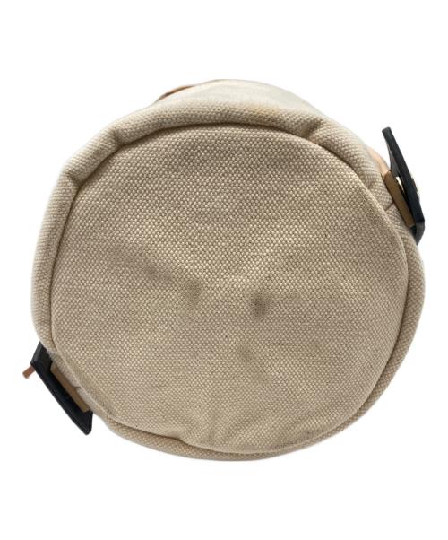 A MON GOUT（アモング）A MON GOUT (アモング) カゴバッグ ベージュ×ブラックの古着・服飾アイテム