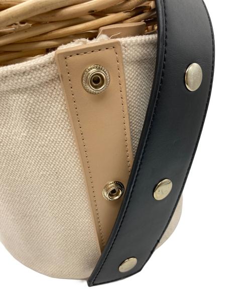 A MON GOUT（アモング）A MON GOUT (アモング) カゴバッグ ベージュ×ブラックの古着・服飾アイテム