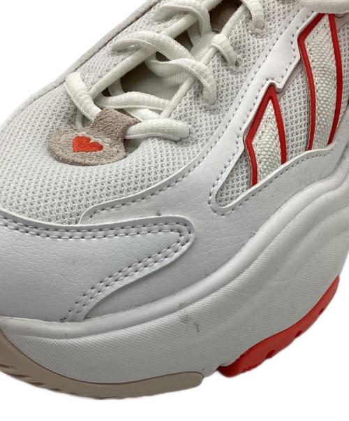 adidas（アディダス）adidas (アディダス) ダッドソールスニーカー ホワイト サイズ:24の古着・服飾アイテム