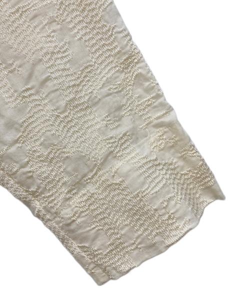 Ameri（アメリ）AMERI (アメリ) 2WAY EMBROIDERY RUFFLE BLOUSE アイボリー サイズ:Freeの古着・服飾アイテム