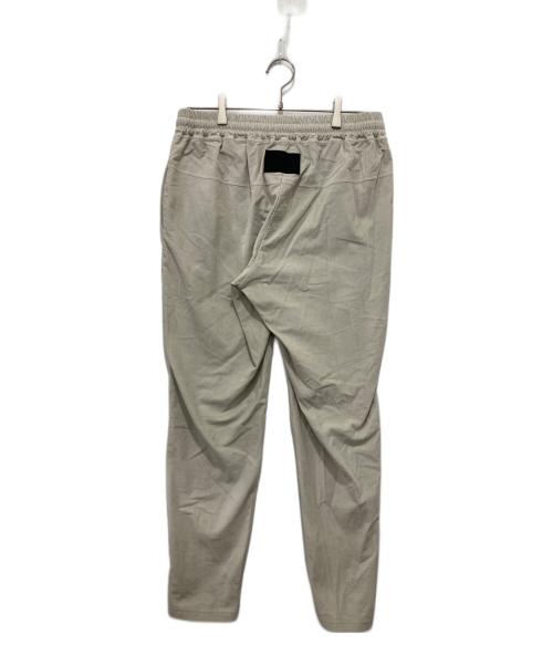 COGTHEBIGSMOKE（コグザビッグスモーク）COGTHEBIGSMOKE (コグザビッグスモーク) ADJUSTABLE HEM ベージュ サイズ:ＦＲＥＥの古着・服飾アイテム