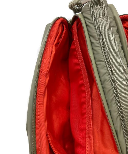 TOPOLOGIE（トポロジー）TOPOLOGIE (トポロジー) ボトルサコッシュ カーキの古着・服飾アイテム