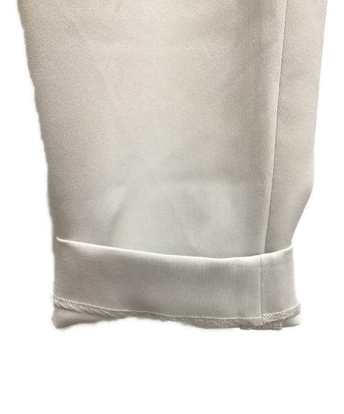 SOEJU（ソージュ）SOEJU (ソージュ) タックパンツ アイボリー サイズ:Mの古着・服飾アイテム