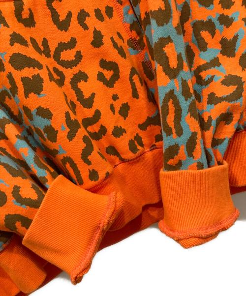 AWAKE（アウェイク）AWAKE (アウェイク) レオパード柄プルオーバーパーカー オレンジ サイズ:Mの古着・服飾アイテム