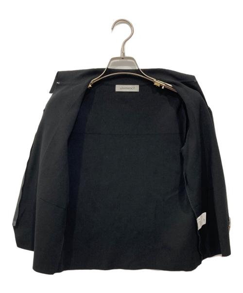 WRAPINKNOT（ラッピンノット）WRAPINKNOT (ラッピンノット) ジップショートニット ブラックの古着・服飾アイテム