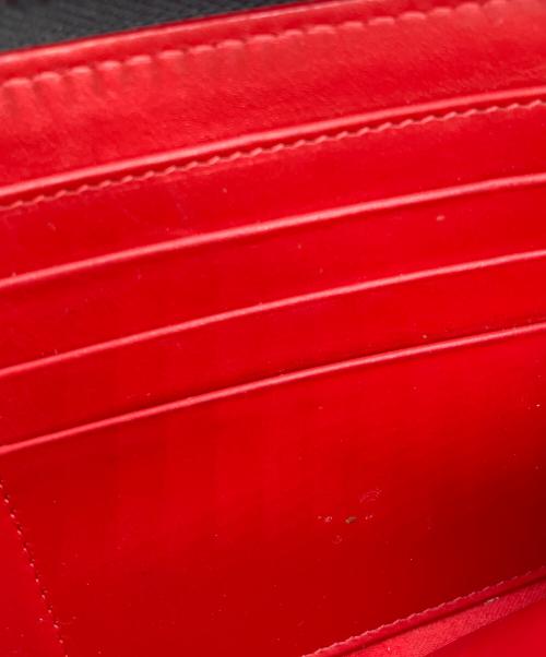 Christian Louboutin（クリスチャン・ルブタン）Christian Louboutin (クリスチャン・ルブタン) PANETTONE SPIKE　ラウンドファスナーウォレット　長財布 ブラックの古着・服飾アイテム