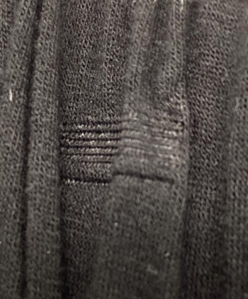 ISSEY MIYAKE（イッセイミヤケ）ISSEY MIYAKE (イッセイミヤケ) ストレッチパンツ ブラック サイズ:2の古着・服飾アイテム