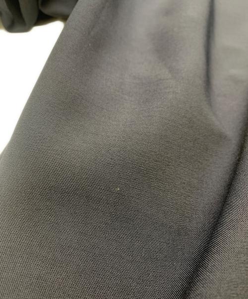 ADORE（アドーア）ADORE (アドーア) ADORE　コンパクトツイルワンピース ブラック サイズ:SIZE 38の古着・服飾アイテム