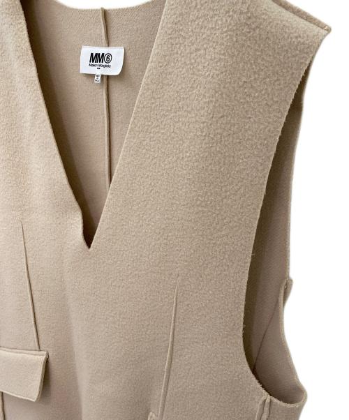 MM6 Maison Margiela（エムエムシックスメゾンマルジェラ）MM6 Maison Margiela (エムエムシックスメゾンマルジェラ) サイドシームノースリーブワンピース ベージュ サイズ:40の古着・服飾アイテム