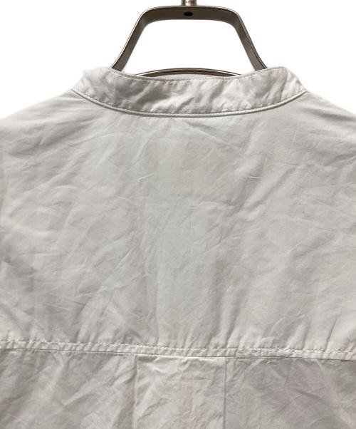 unpeu femme（アンプーファム）Unpeu Femme (アンプーファム) バンドカラーオーバーサイズシャツ ホワイト サイズ:FREEの古着・服飾アイテム