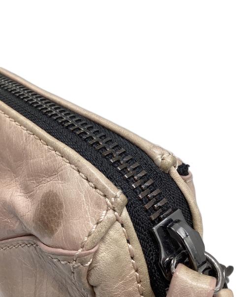 DIESEL（ディーゼル）DIESEL (ディーゼル) レザーチェーンショルダーバッグ ピンクベージュの古着・服飾アイテム