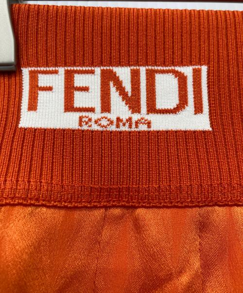 FENDI（フェンディ）FENDI (フェンディ) プリーツロングスカート オレンジ サイズ:40の古着・服飾アイテム