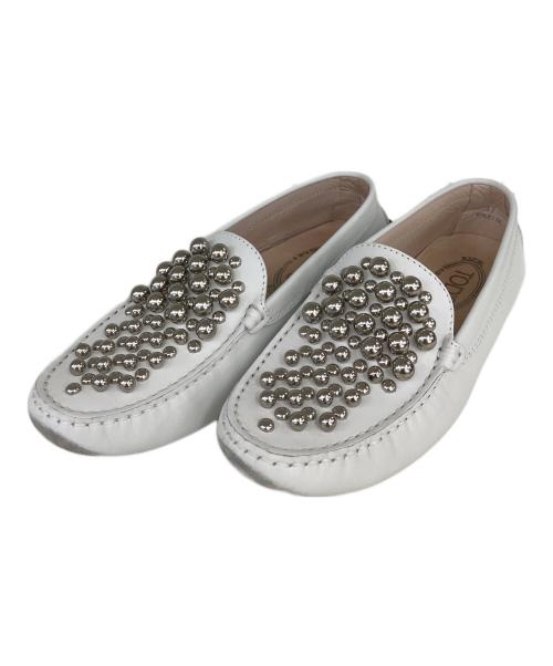 TOD'S（トッズ）TOD'S (トッズ) ドライビングシューズ ホワイト サイズ:SIZE37の古着・服飾アイテム