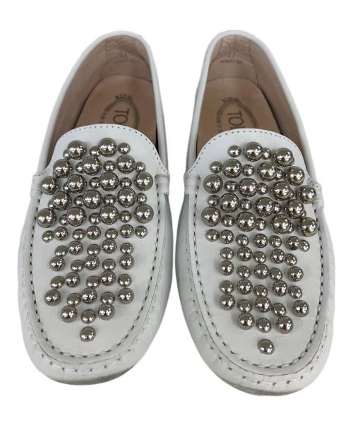 TOD'S（トッズ）TOD'S (トッズ) ドライビングシューズ ホワイト サイズ:SIZE37の古着・服飾アイテム