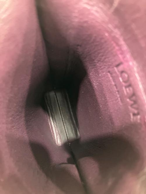 LOEWE（ロエベ）LOEWE (ロエベ) ゲートポケット ショルダーポーチ ボルドーの古着・服飾アイテム