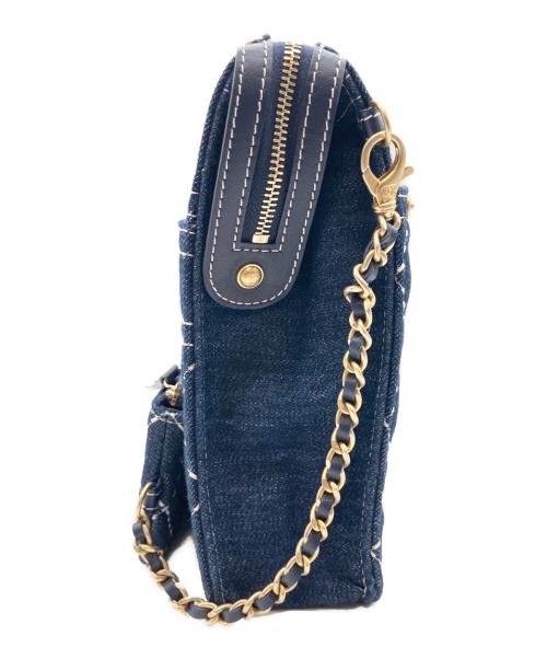 CHANEL（シャネル）CHANEL (シャネル) ポーチ付デニムクラッチバッグ インディゴの古着・服飾アイテム