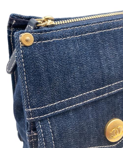 CHANEL（シャネル）CHANEL (シャネル) ポーチ付デニムクラッチバッグ インディゴの古着・服飾アイテム