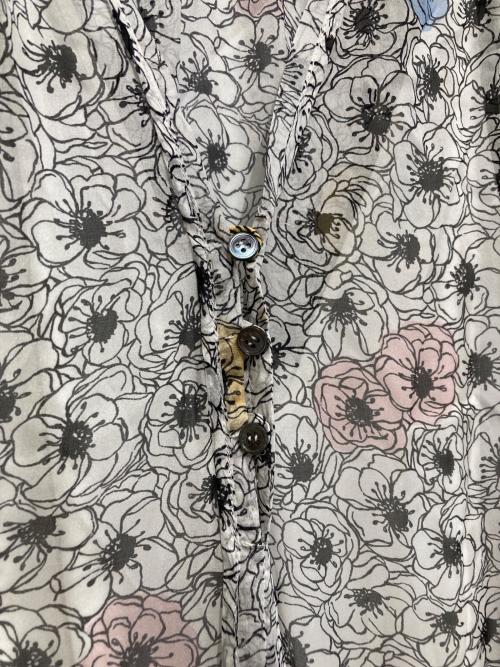 N°21 numero ventuno（ヌメロヴェントゥーノ）N°21 numero ventuno (ヌメロヴェントゥーノ) フラワーロングドレス ライトグレー サイズ:Freeの古着・服飾アイテム