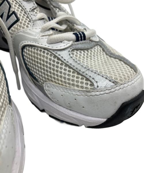 NEW BALANCE（ニューバランス）NEW BALANCE (ニューバランス) MR530SG ホワイト サイズ:24.5の古着・服飾アイテム