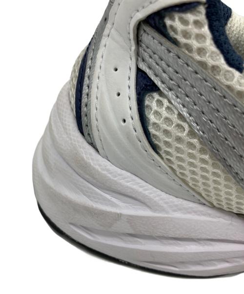 NEW BALANCE（ニューバランス）NEW BALANCE (ニューバランス) MR530SG ホワイト サイズ:24.5の古着・服飾アイテム