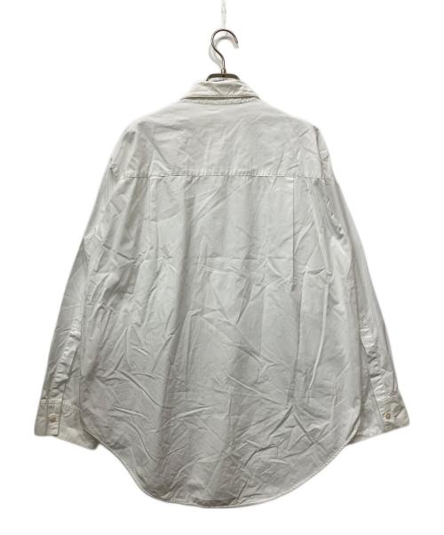 EVERYDAY I LIKE.（エヴリデイ アイ ライク）EVERYDAY I LIKE. (エヴリデイ アイ ライク) Big Wash シャツ ホワイト サイズ:FREEの古着・服飾アイテム