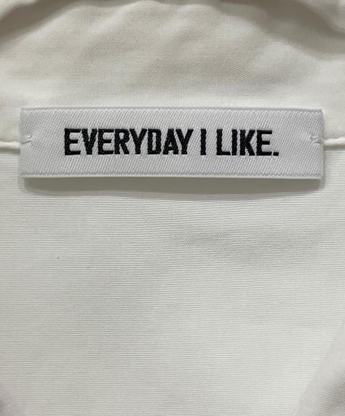 EVERYDAY I LIKE.（エヴリデイ アイ ライク）EVERYDAY I LIKE. (エヴリデイ アイ ライク) Big Wash シャツ ホワイト サイズ:FREEの古着・服飾アイテム