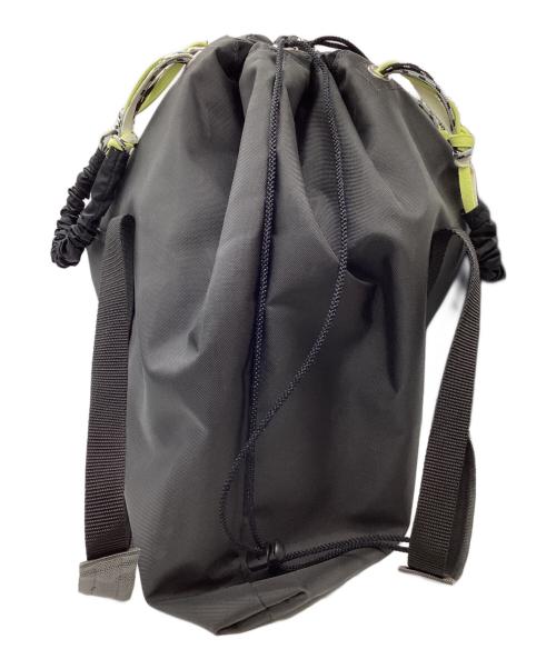 zattu（ザッツ）zattu (ザッツ) PATA-LQ/2WAYバッグ グレーの古着・服飾アイテム