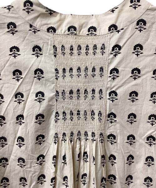 ne quittez pas（ヌキテパ）ne quittez pas (ヌキテパ) Poplin Fluff Print Waist String Dress ベージュ サイズ:Mの古着・服飾アイテム