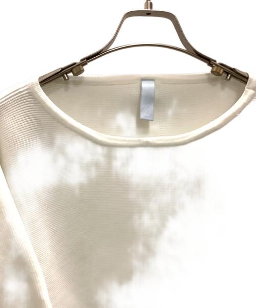 CFCL（シーエフシーエル）CFCL (シーエフシーエル) POTTERY SHORT SLEEVE ROUND TOP　CFCL（シーエフシーエル）CF001KN014 ホワイト サイズ:freeの古着・服飾アイテム