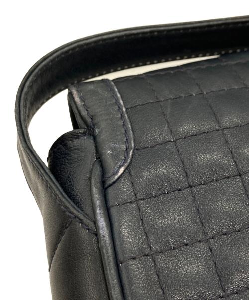 CELINE（セリーヌ）CELINE (セリーヌ) キルティングショルダーバッグ ネイビーの古着・服飾アイテム