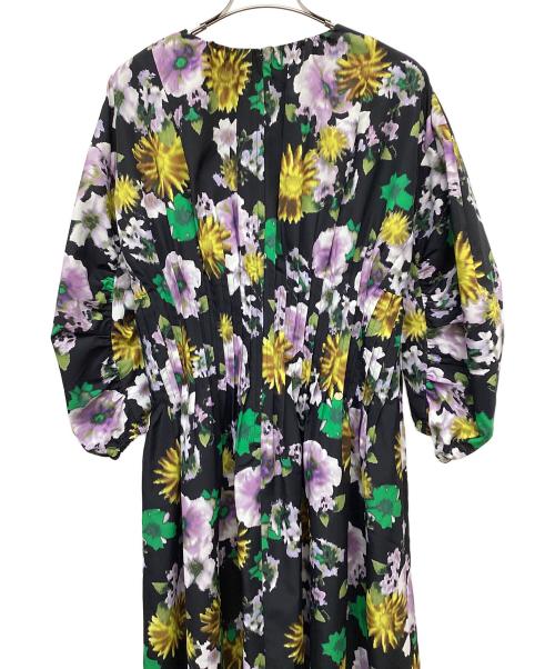 MUVEIL（ミュベール）MUVEIL (ミュベール) フラワープリントワンピース ブラック サイズ:36 未使用品の古着・服飾アイテム