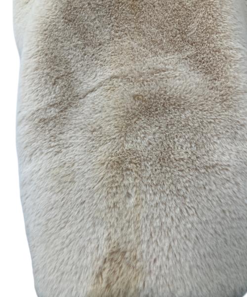 ASTRAET（アストラット）ASTRAET (アストラット) フレア フェイクファーベスト ベージュ サイズ:Freeの古着・服飾アイテム