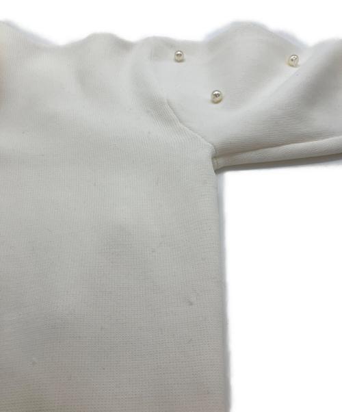 ARPEGE STORY（アルページュストーリー）ARPEGE STORY (アルページュストーリー) パール付きスウェットライクニット ホワイト サイズ:2の古着・服飾アイテム