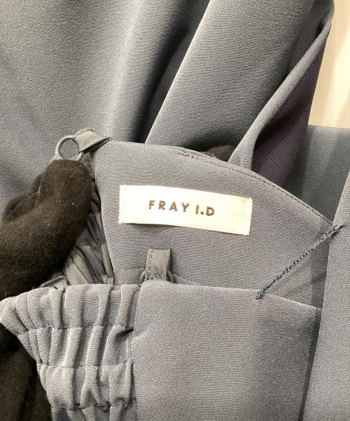 FRAY ID（フレイ アイディー）FRAY ID (フレイ アイディー) ケープスリーブドレス ブルー サイズ:1の古着・服飾アイテム
