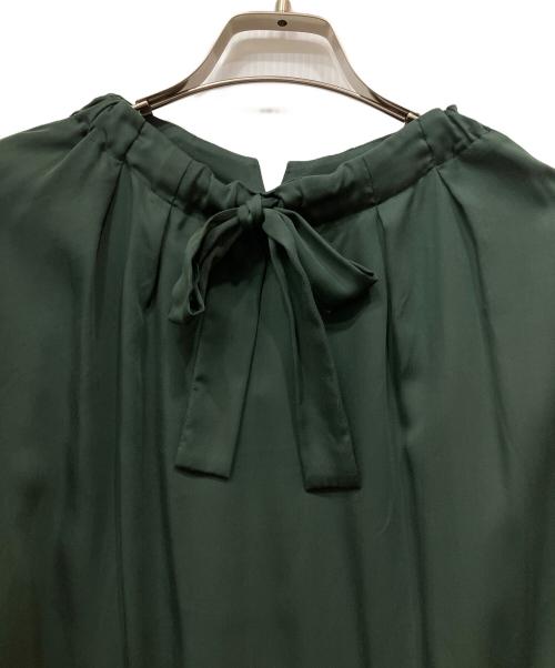 TOMORROW LAND collection（トゥモローランドコレクション）TOMORROW LAND collection (トゥモローランドコレクション) ウォッシャブルサテンボウタイギャザーブラウス グリーン サイズ:36の古着・服飾アイテム