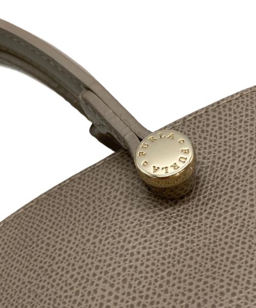 FURLA（フルラ）FURLA (フルラ) PIPER 2WAYバッグ ベージュの古着・服飾アイテム