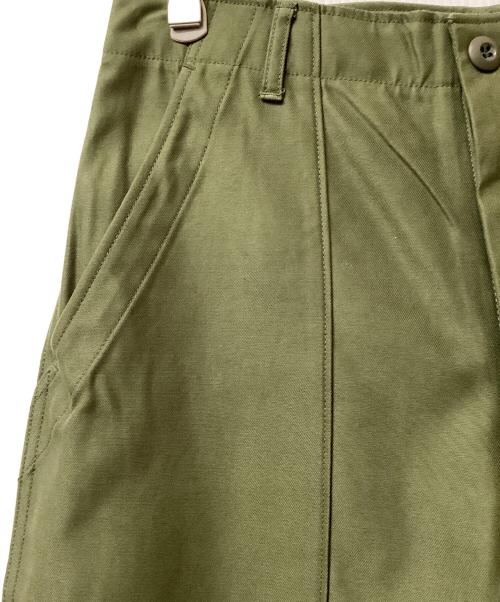 CIOTA（シオタ）CIOTA (シオタ) CIOTA スビンコットンバックサテンベイカーパンツ オリーブ サイズ:5の古着・服飾アイテム