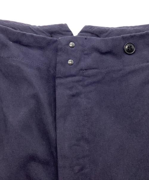 COMOLI（コモリ）COMOLI (コモリ) 製品染バックストラップパンツ ネイビー サイズ:2の古着・服飾アイテム