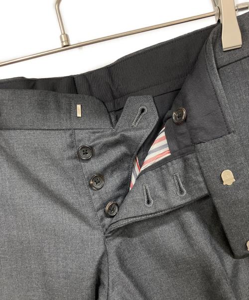 THOM BROWNE. NEW YORK（トムブラウン ニューヨーク）THOM BROWNE. NEW YORK (トムブラウン ニューヨーク) セットアップスーツ グレー サイズ:Lの古着・服飾アイテム