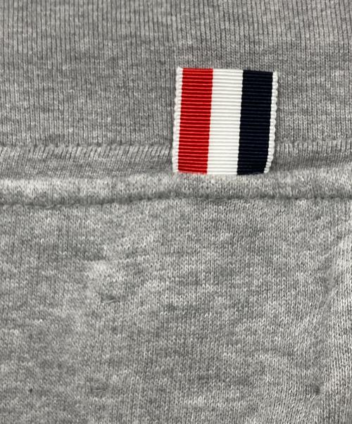 THOM BROWNE. NEW YORK（トムブラウン ニューヨーク）THOM BROWNE. NEW YORK (トムブラウンニューヨーク) 4BAR ジョガーパンツ グレーの古着・服飾アイテム