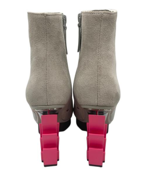 UNITED NUDE（ユナイテッドヌード）UNITED NUDE (ユナイテッドヌード) Glam Square Boot グレー サイズ:39の古着・服飾アイテム