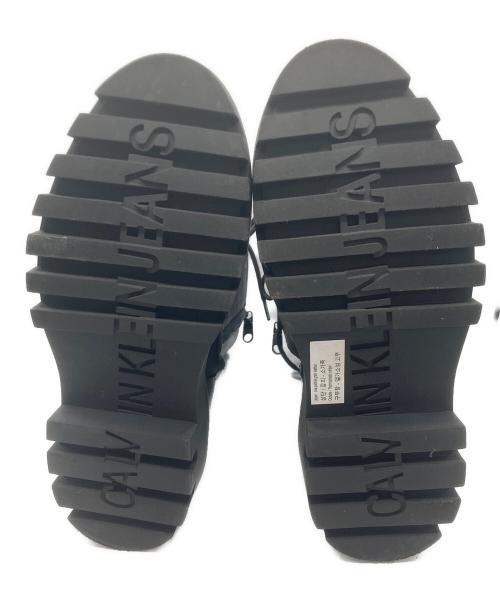 Calvin Klein（カルバンクライン）Calvin Klein (カルバンクライン) FLATFOM MID LACEUP BOOT ブラック サイズ:235（1.5）の古着・服飾アイテム