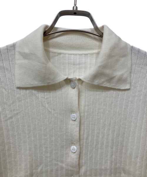 St.cecilia（セントセシリア）St.cecilia (セントセシリア) ポロニット アイボリー サイズ:Fの古着・服飾アイテム